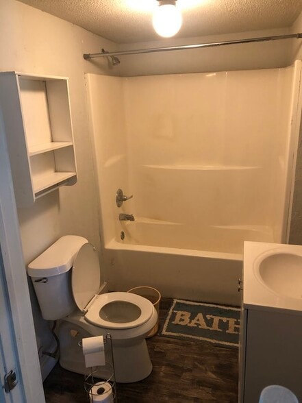 Building Photo - 29380 County Rd 1600