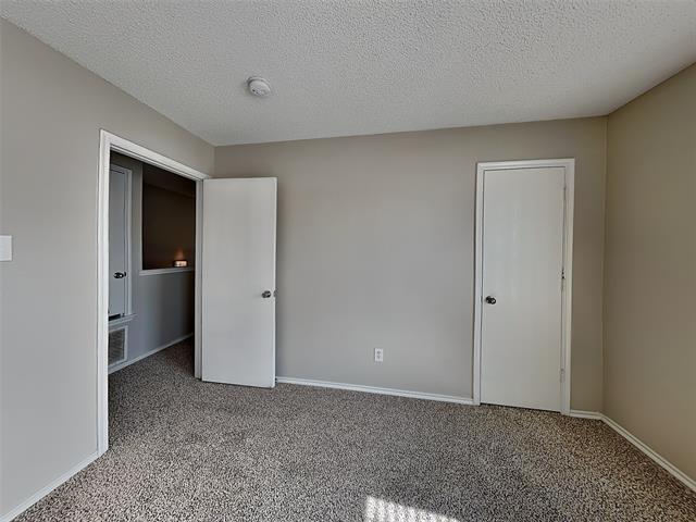 Building Photo - 360 Blairwood Dr