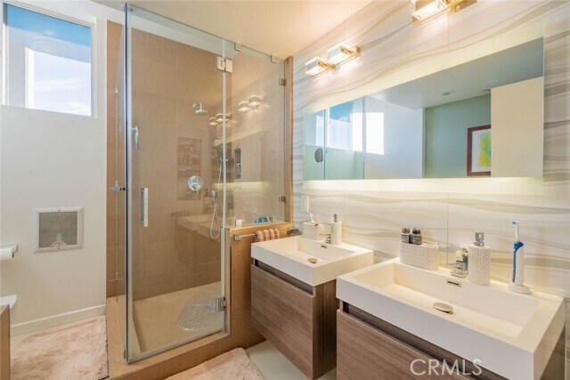 Building Photo - 1155 N Brand Blvd