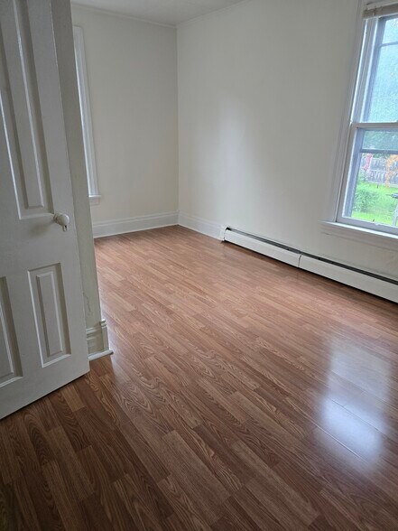 Building Photo - 38 S 4th St