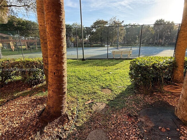 Building Photo - 10773 Cleary Blvd