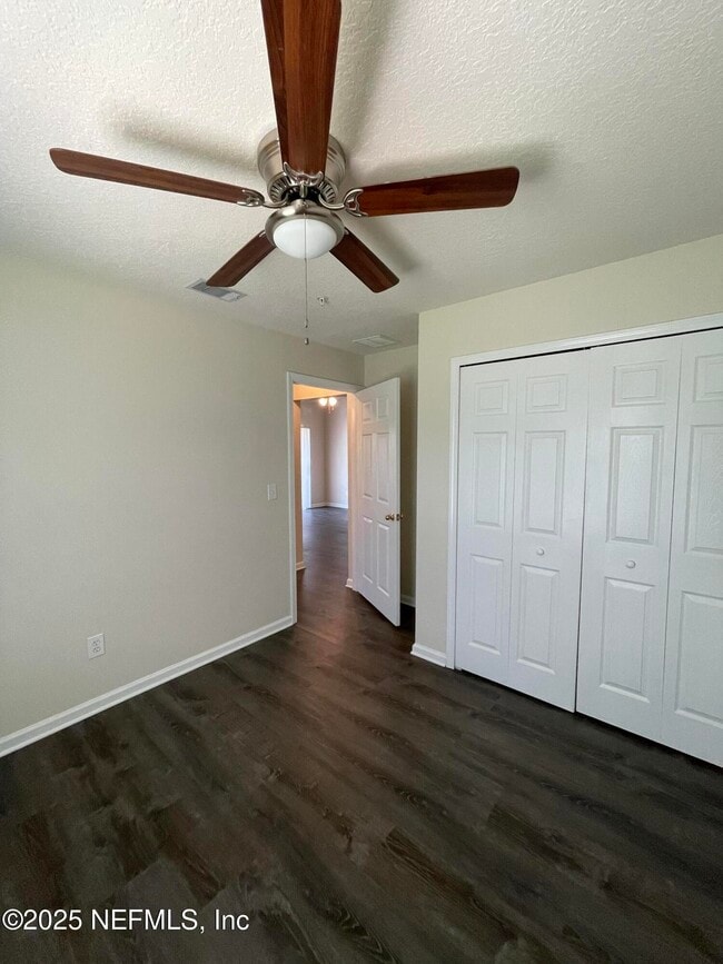 Building Photo - 6965 Ortega Woods Dr