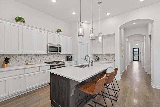 Building Photo - 8145 Overland Grv