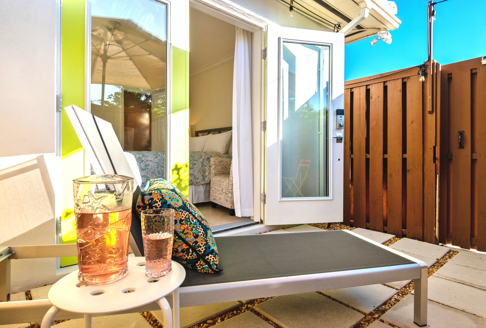 Building Photo - 1420 NE 17th Terrace