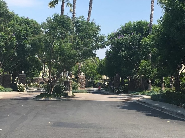 Building Photo - 1 Seven Kings Pl