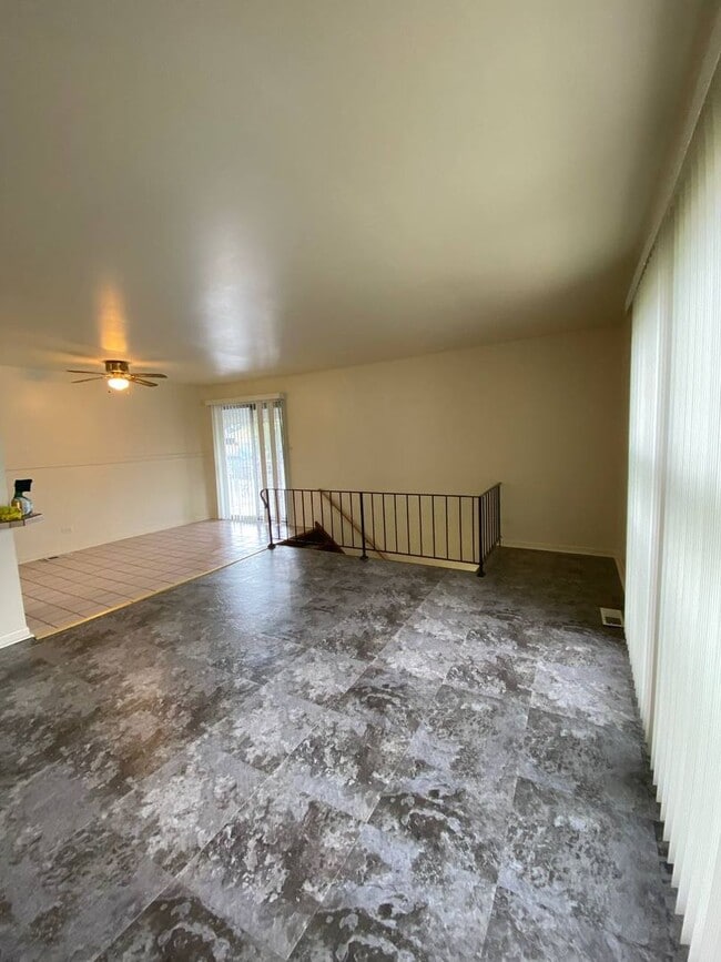 Building Photo - 20169 Ash Ln