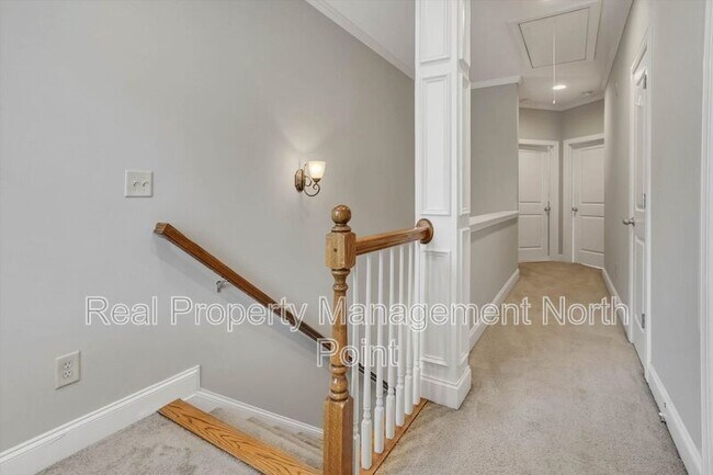 Building Photo - 3026 Eltham Pl