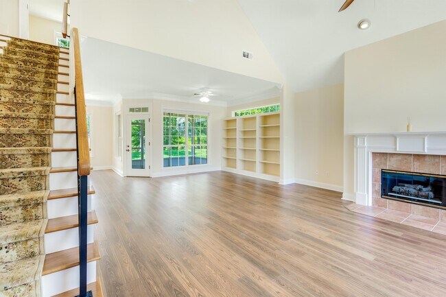 Building Photo - 4485 Turnberry Pl