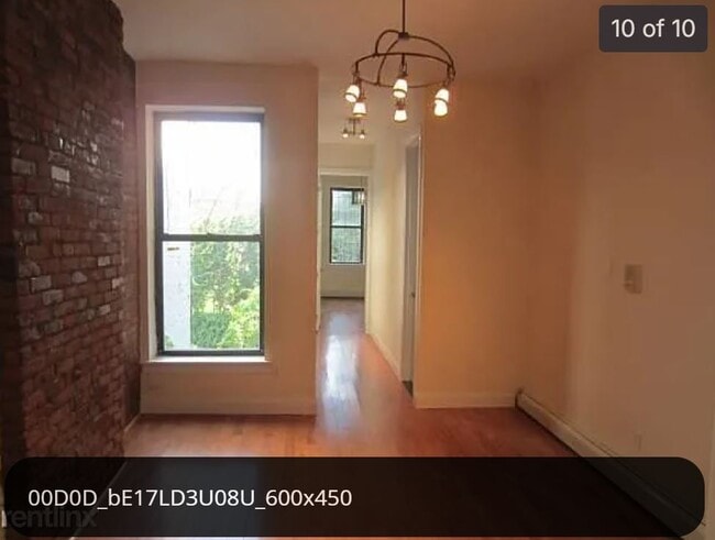 Building Photo - 316 Eldert Ln