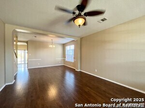 Building Photo - 6811 Karnes Leaf