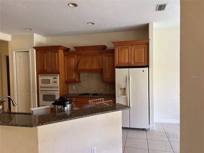 Building Photo - 6970 Scrub Jay Dr