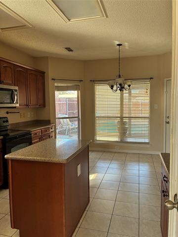 Building Photo - 1513 Spanish Trail