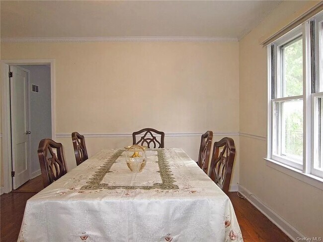 Dining Room - 184 Johnson Rd