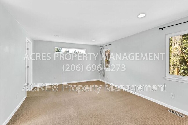 Building Photo - 20005 3rd Ave SW