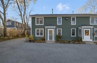 Building Photo - 208 Marlborough St