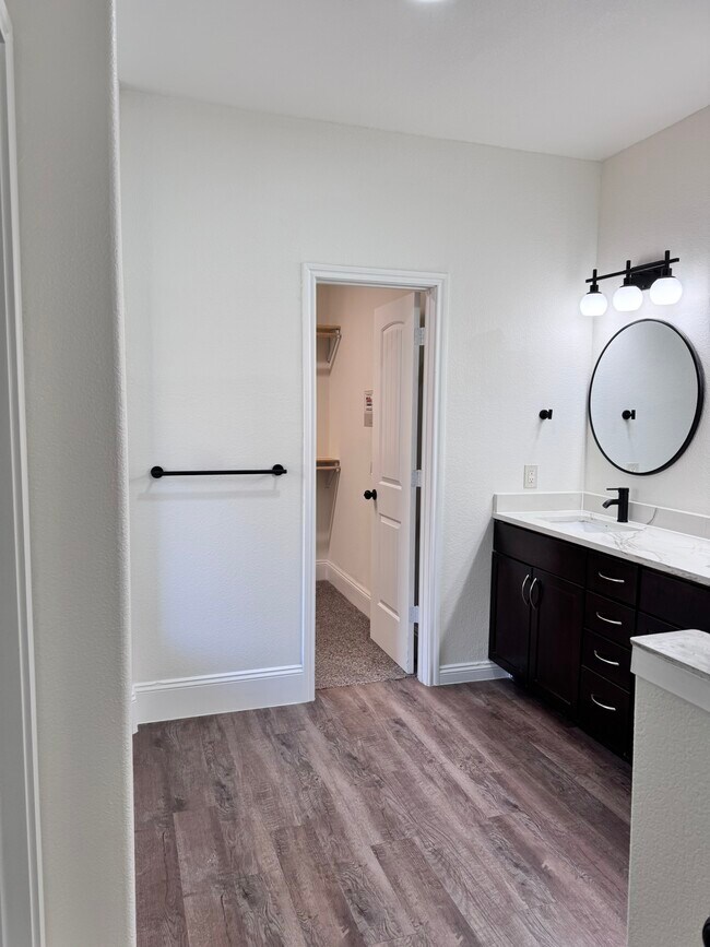 Building Photo - 15833 Bent Rose Way