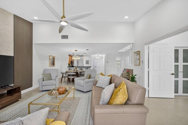 Building Photo - 479 Prestwick Cir