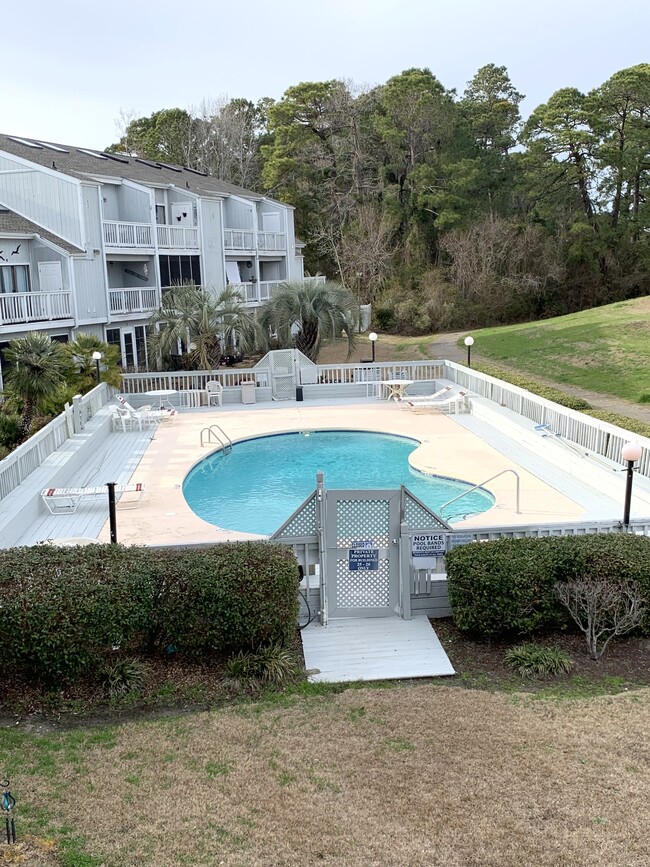 Building Photo - 3700 Golf Colony Ln