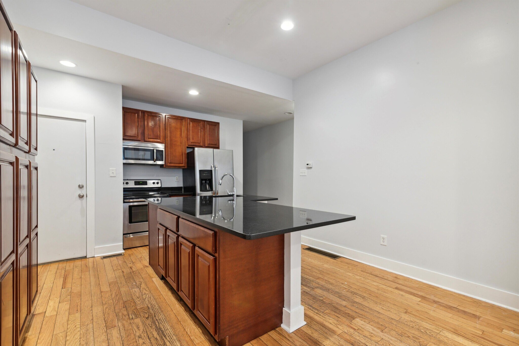 Building Photo - 1703 W Montgomery Ave