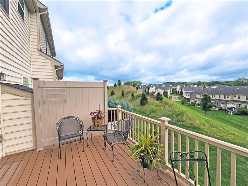 Building Photo - 718 Rosecliff Rd