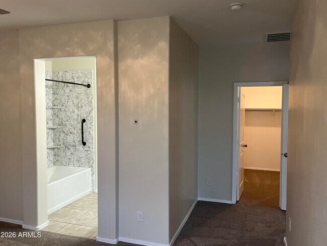 Building Photo - 30990 W Mulberry Dr