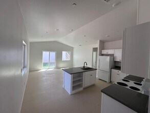 Building Photo - Brand new 3 bedroom house in quiet neighborhood (+FREE RENT!)