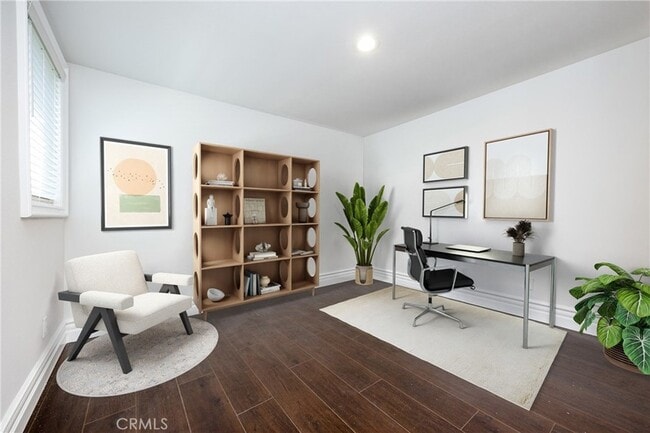 Building Photo - 225 Montana Del Lago Dr