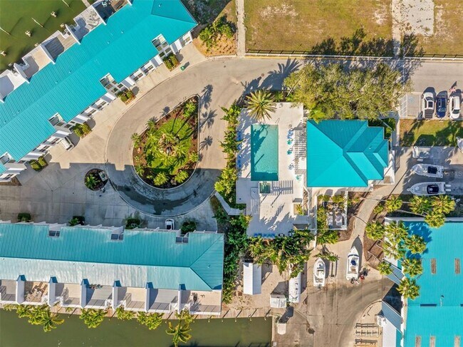 Building Photo - 8272 Harborside Cir