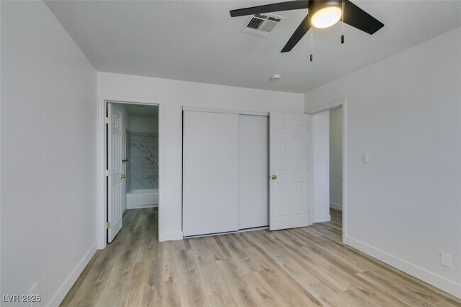Building Photo - 6932 Kilgore Dr