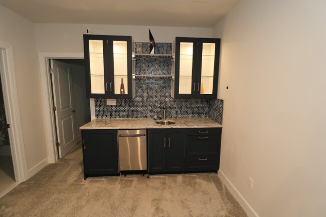 Building Photo - 4703 Tripper Ln