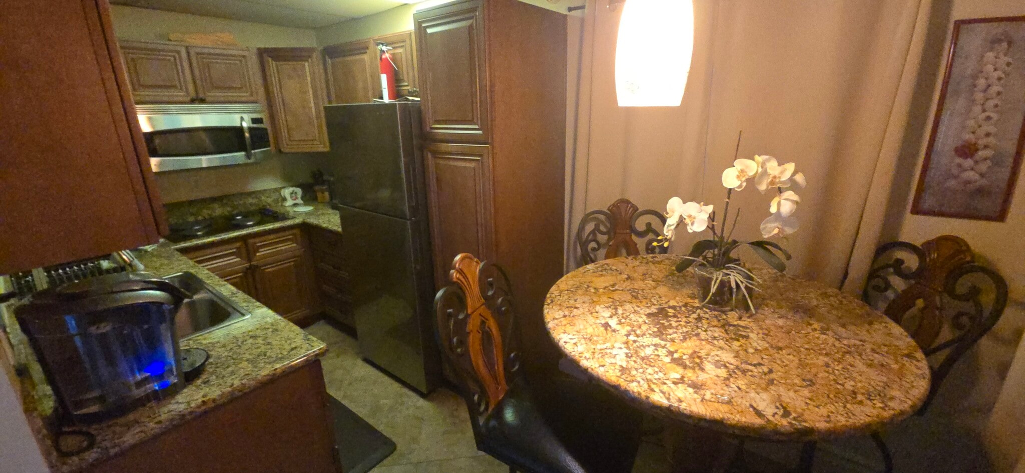 Building Photo - 3803 Lightning Ridge Way