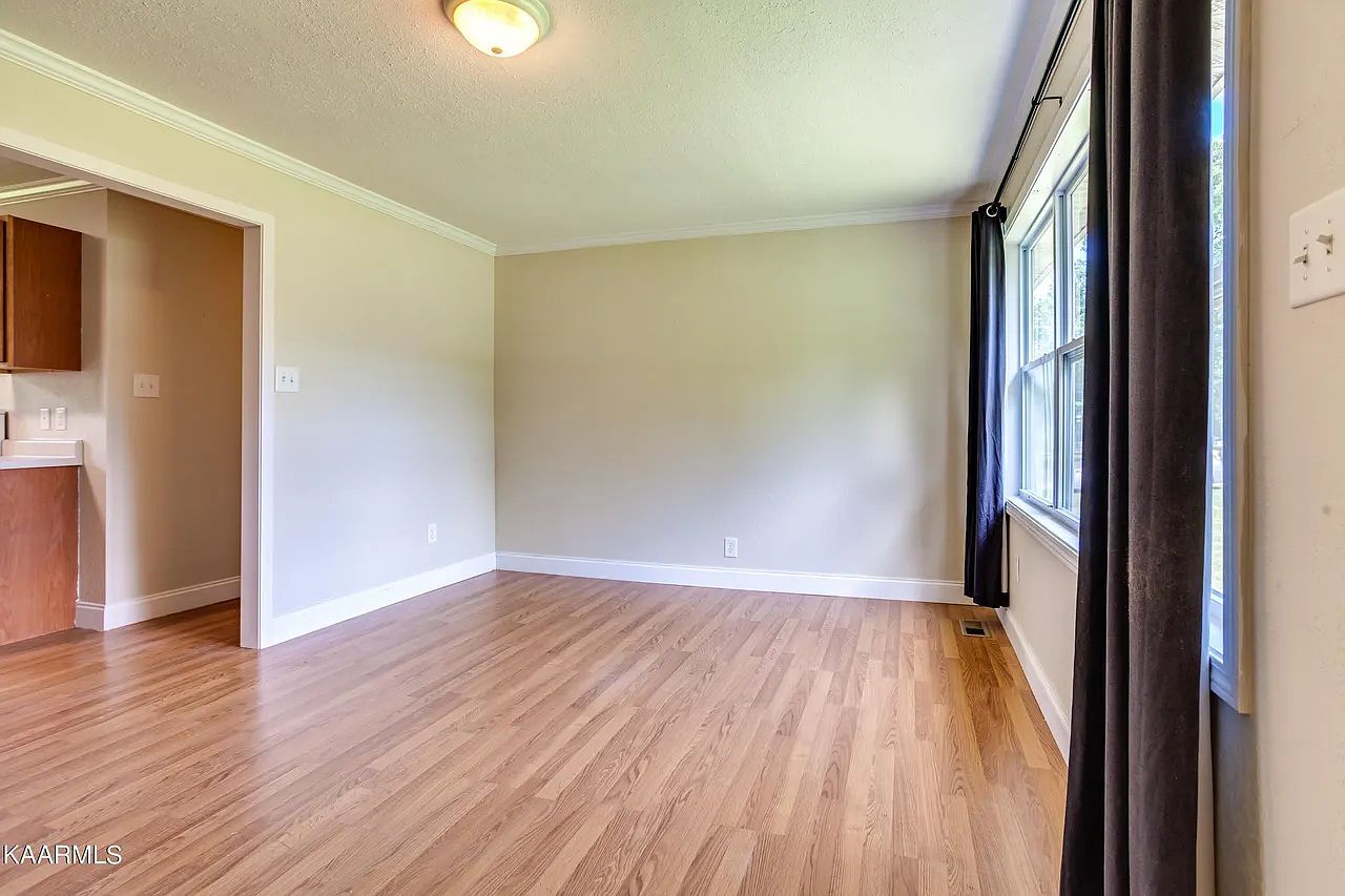 Building Photo - 4919 Coster Rd