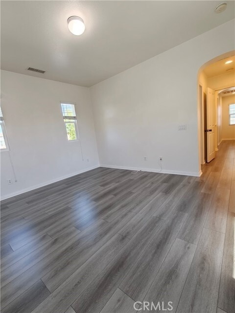 Building Photo - 15765 Lindbergh Ave