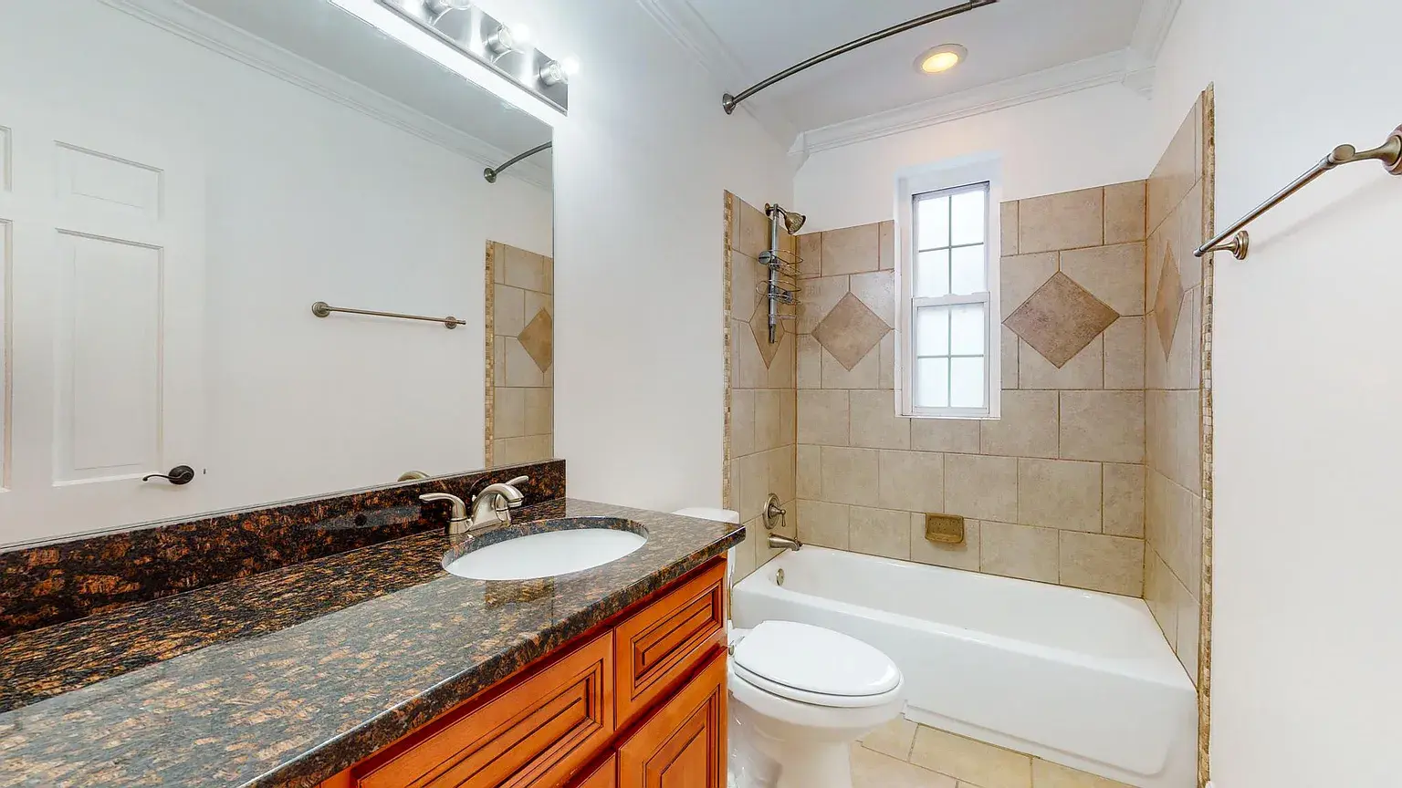 Bathroom - 1112 Clifton Ln