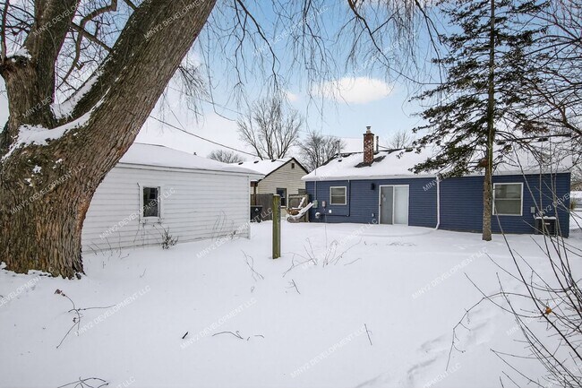 Building Photo - Be the First to live in this Brand New 3BR Ranch with Central Air