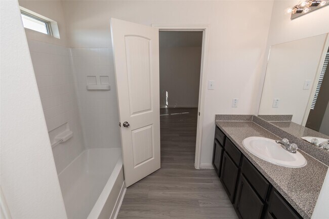 Building Photo - 2439 Lago Mirado Wy