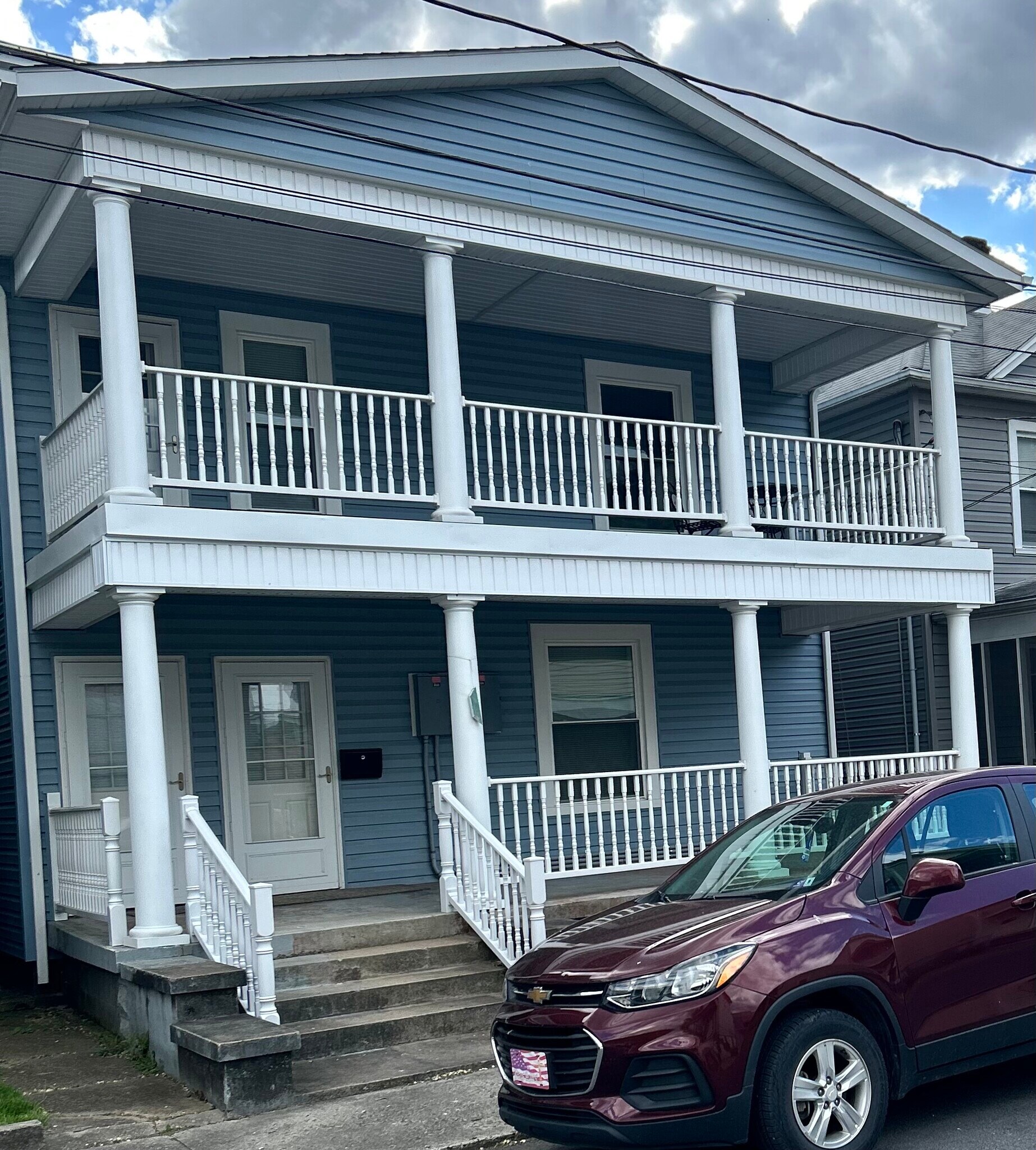 Building Photo - 89 2nd St