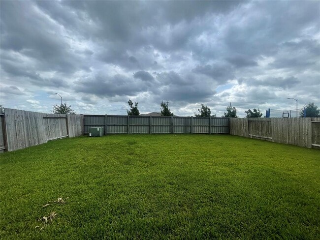 Building Photo - 8015 Black Forest Ln