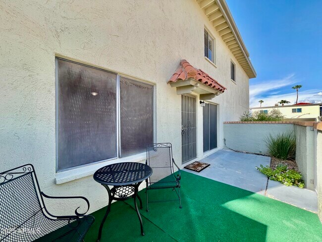 Building Photo - 14404 N Boxwood Ln