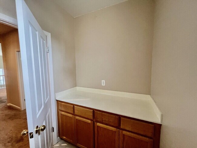 Building Photo - 116 Burgundy Ct