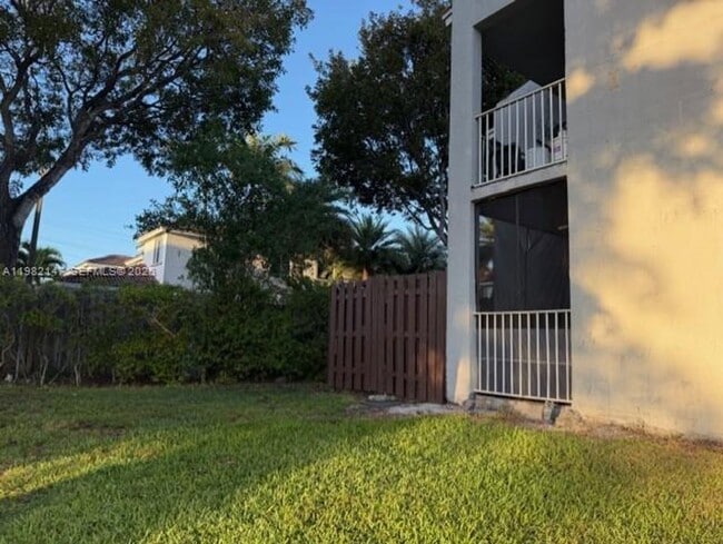 Building Photo - 4744 NW 114th Ave