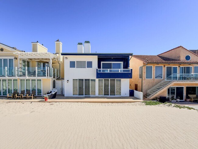 Building Photo - Stunning Oceanfront 3 Bed 3 Bed | Hollywoo...