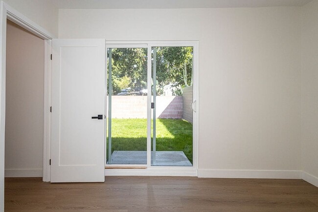 Building Photo - Keystone