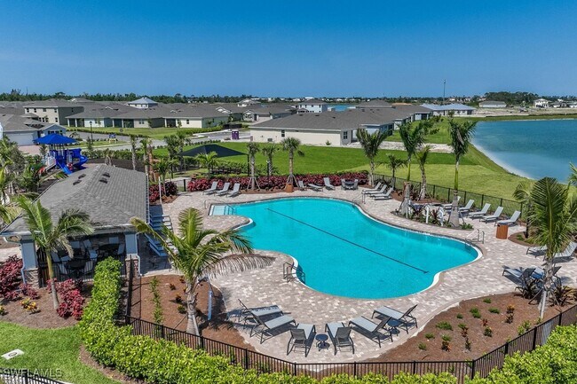 Building Photo - 425 Coral Reef Pl