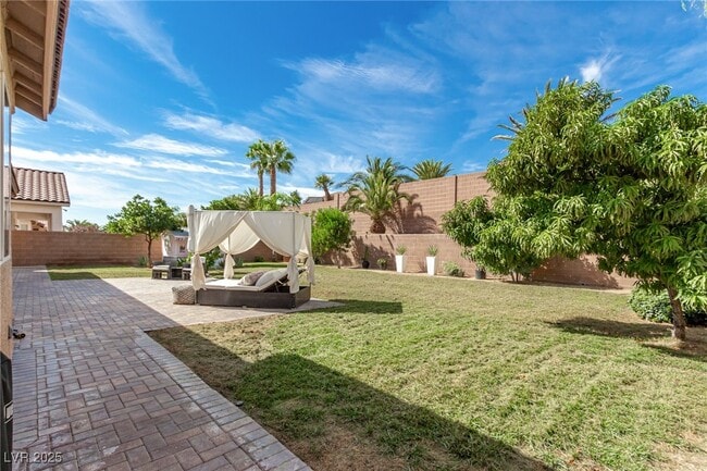 Building Photo - 7305 Gentle Valley St