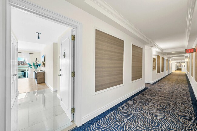 Building Photo - 250 Bradley Pl