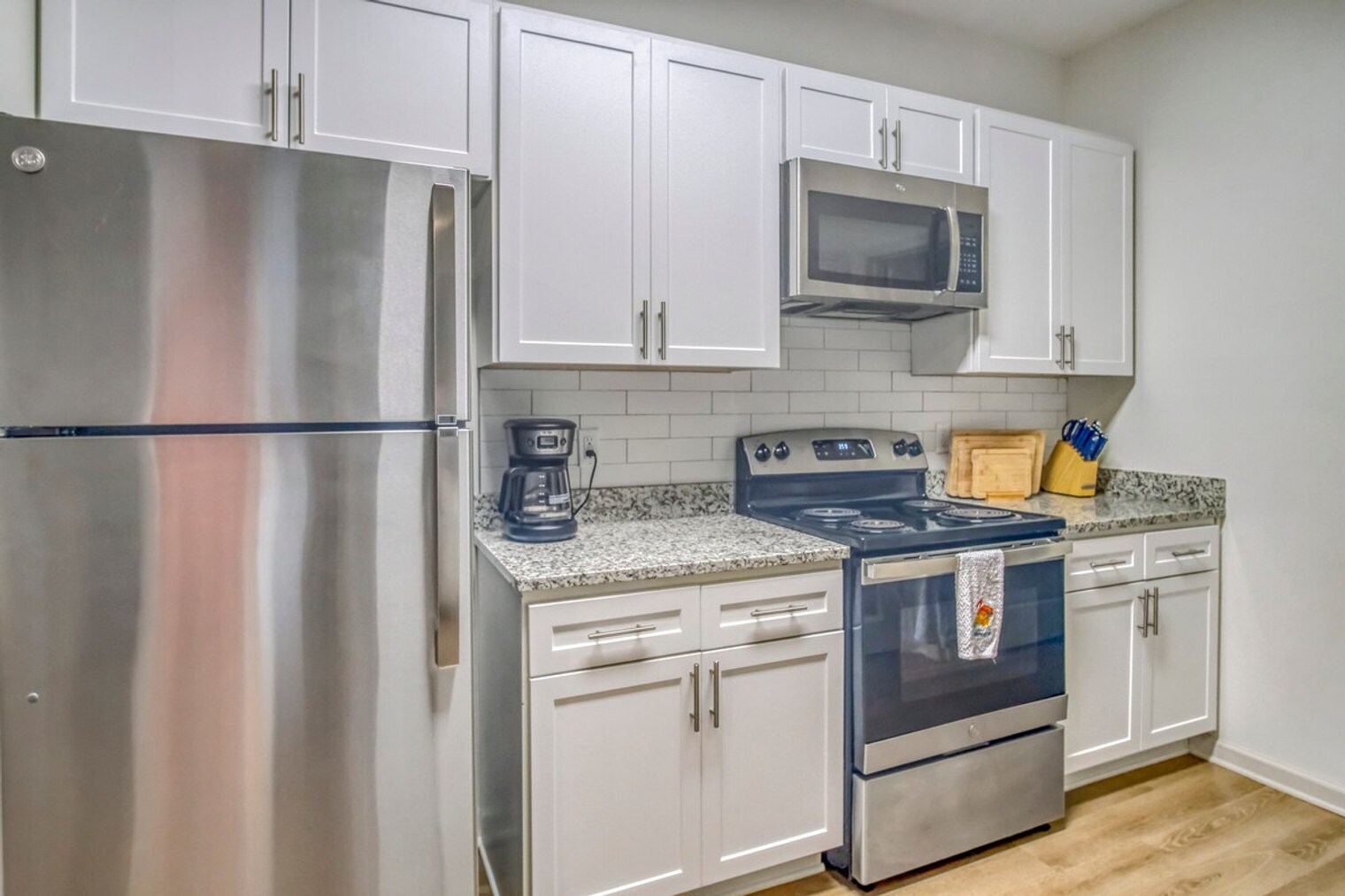 Building Photo - 8367 Coventry Ct