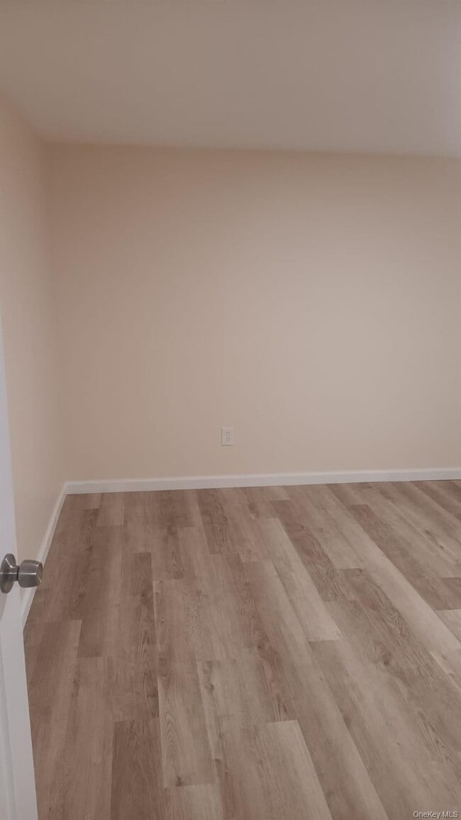 Building Photo - 1600 Brightshore Blvd