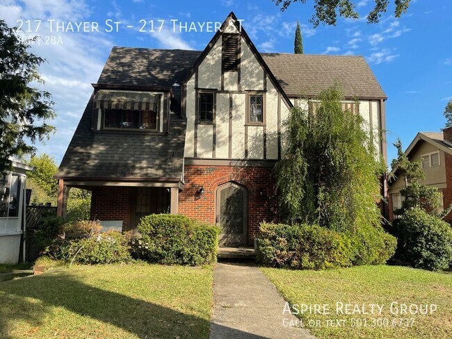 Primary Photo - 217 Thayer St