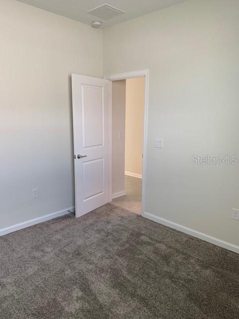 Building Photo - 16452 Champlain St